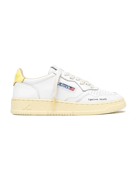 Sneakersy Autry białe