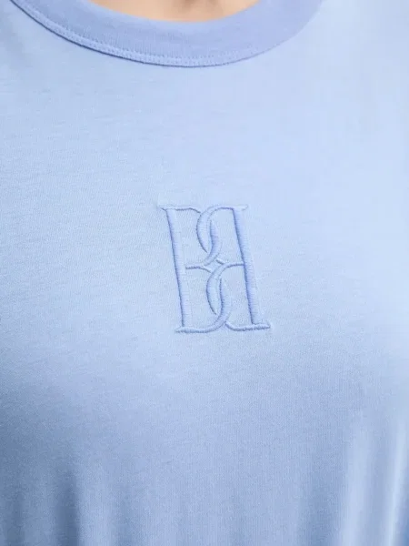 Tricou By Malene Birger cu broderie scurt albastru