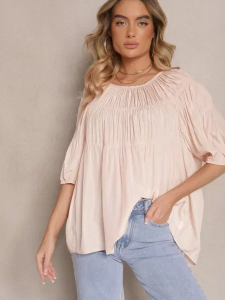 Jasnoróżowa Bluzka z Wiskozą o Fasonie Oversize z Gumkami w Ramionach Alirona różowa