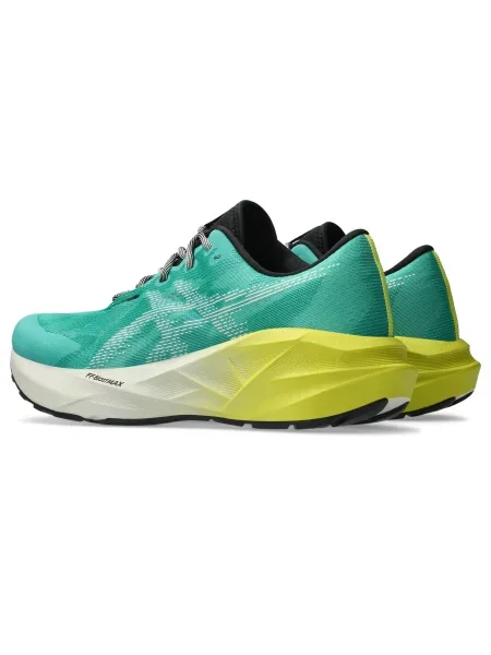 Superge Asics Novablast bela
