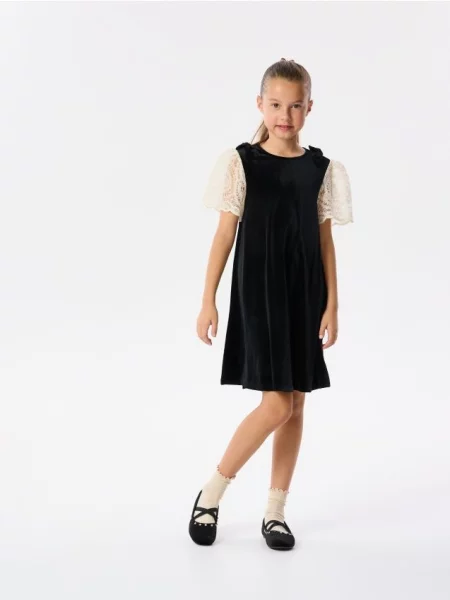 Reserved Rochie din velur cu dantelă negru