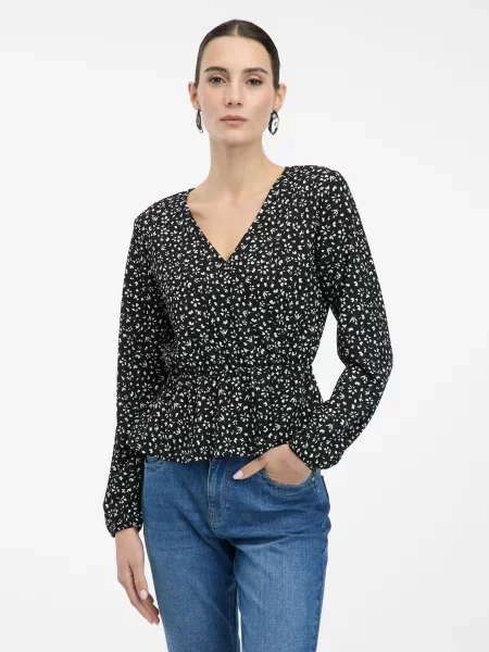 Bluză Orsay cu model floral negru