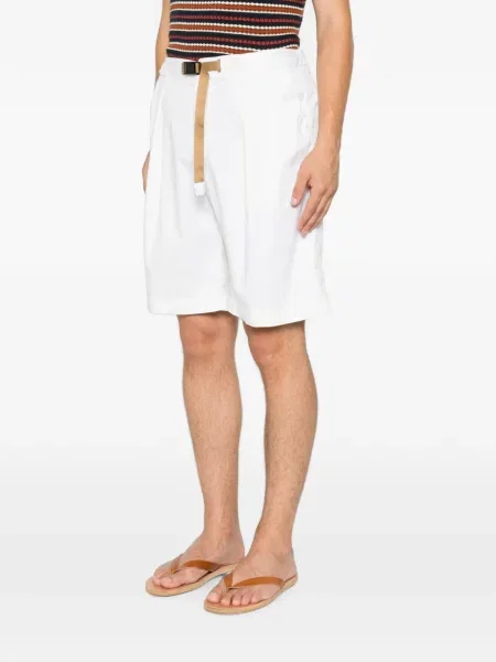 Cu centură pantaloni scurți White Sand alb