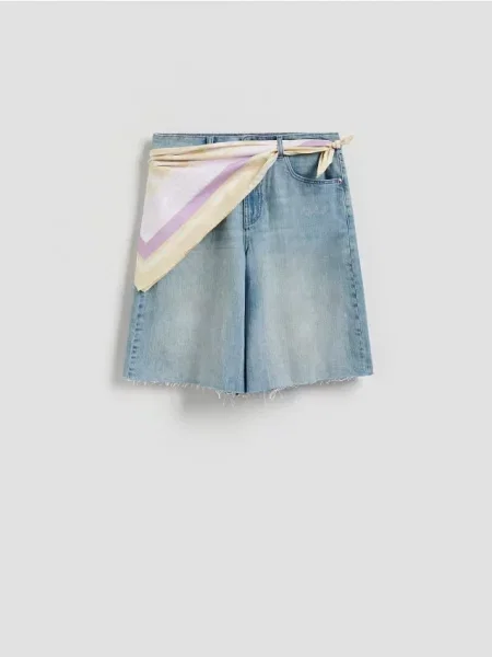Reserved Pantaloni scurți de blugi cu eșarfă albastru