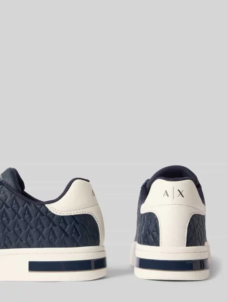 Sneakersy z wiązaniem i wzorem z logo Armani Exchange granatowe