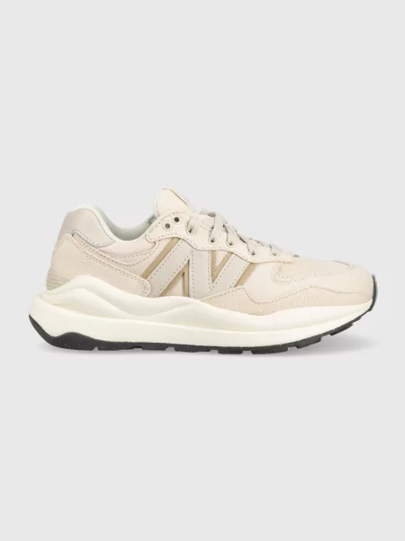 Маратонки New Balance бежово
