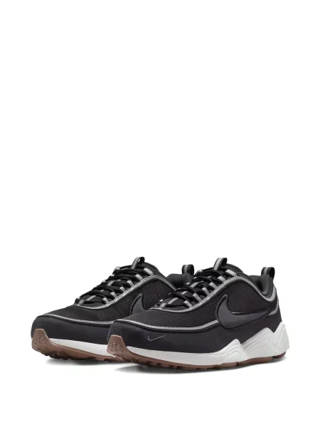 Sneakerși Nike Vomero gri
