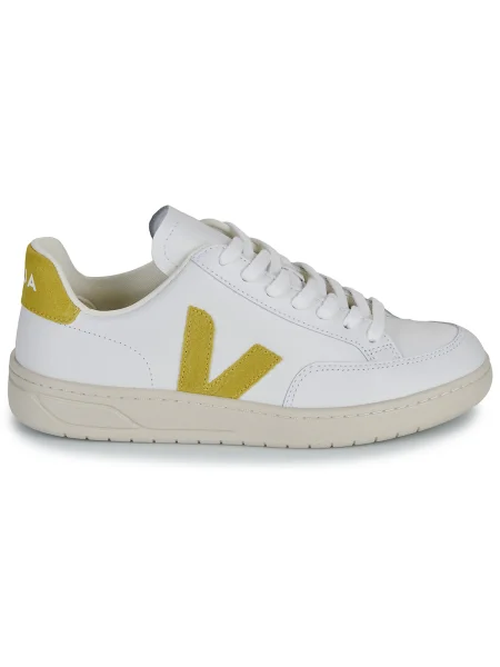 Pantofi Veja alb