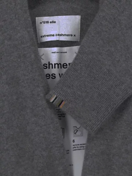 Pulover Extreme Cashmere din cașmir plic gri