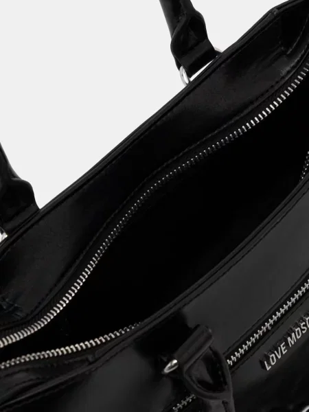 Кожаная сумочка Love Moschino