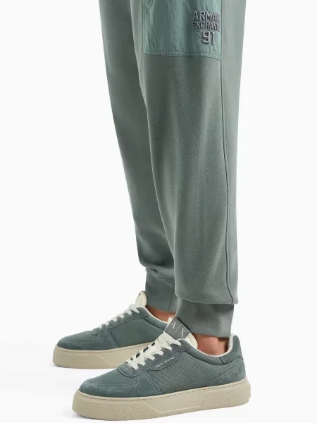 Спортивные штаны Armani Exchange зеленые