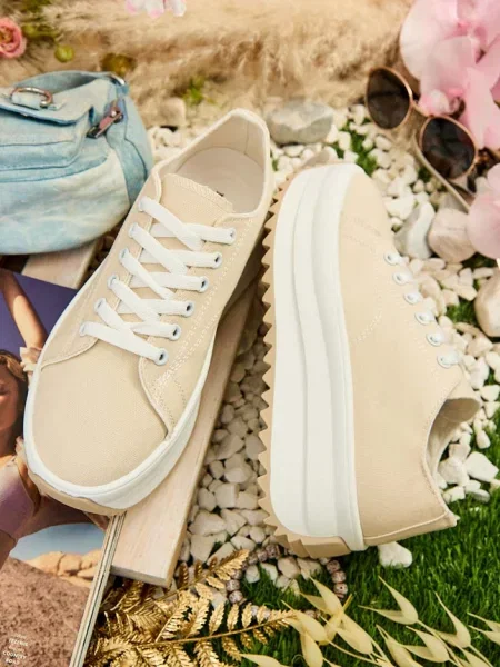 Sneakerși Resti alb