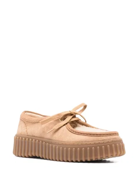 Pantofi Clarks cu șireturi din dantelă