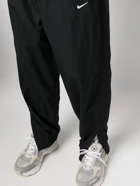 Pantaloni Nike negru