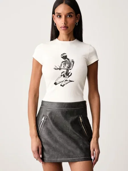The Ragged Priest T-shirt z beżowa