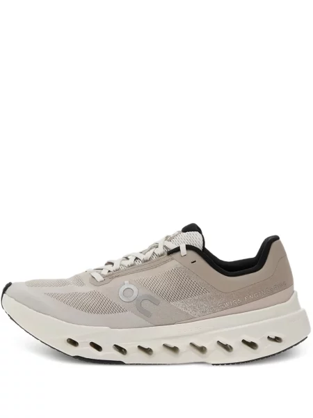 Běžecké tenisky On Running