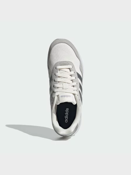 Кожаные кроссовки Adidas белые