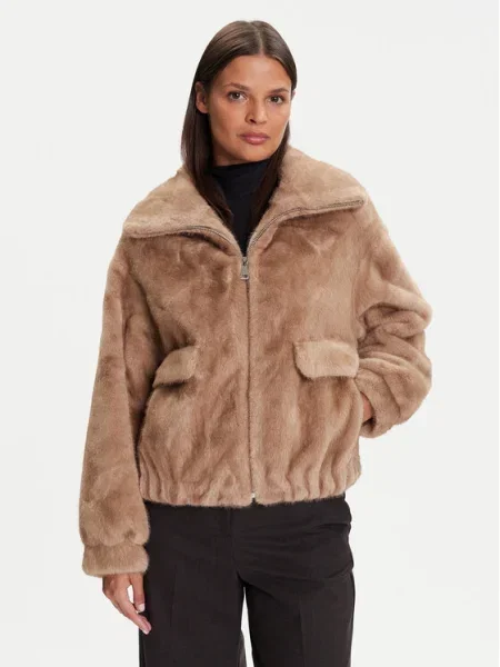 Palton de blană Kontatto alb