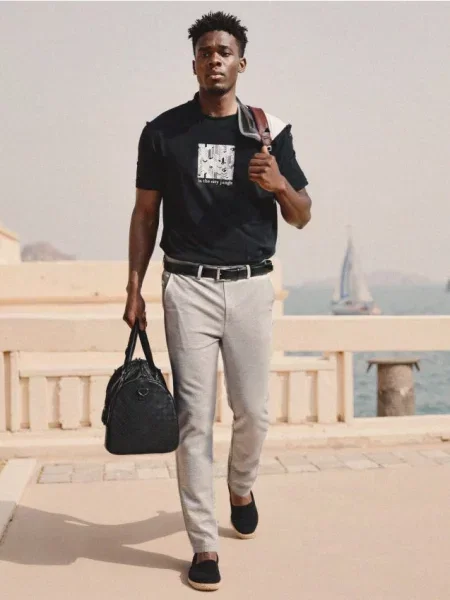 Sinsay Koszulka z nadrukiem czarny