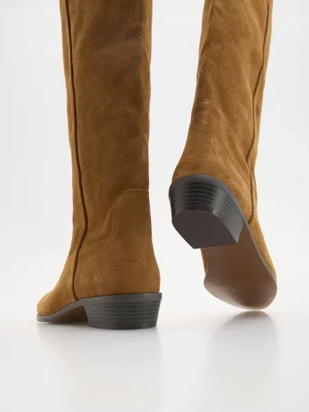 Замшевые ботфорты Reserved бежевые