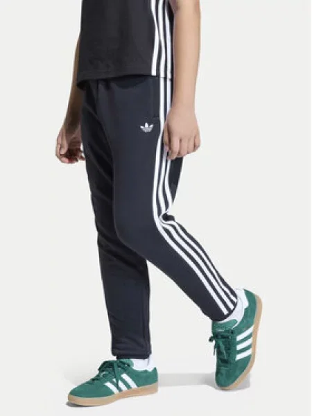 Teplákové kalhoty adidas černé