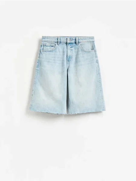 Reserved Bermude din denim albastru