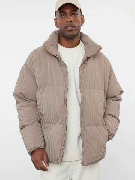 Palton Trendyol cu guler de stand-up