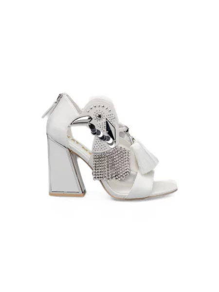 Sandale Kat Maconie alb