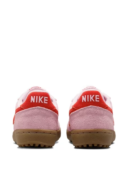 Велурени маратонки Nike розово