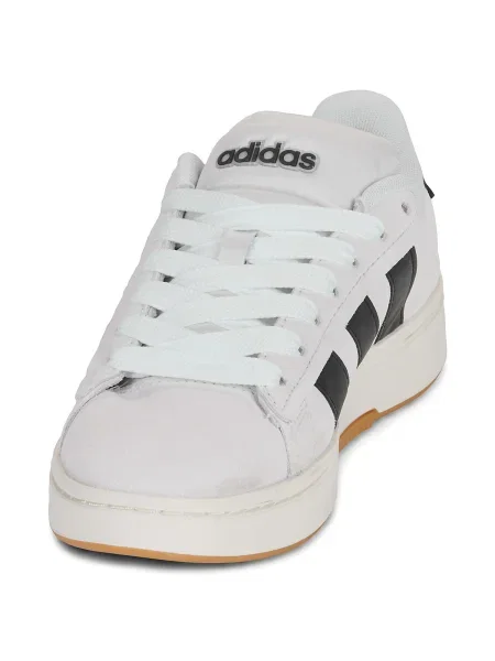 Félcipő Adidas fehér