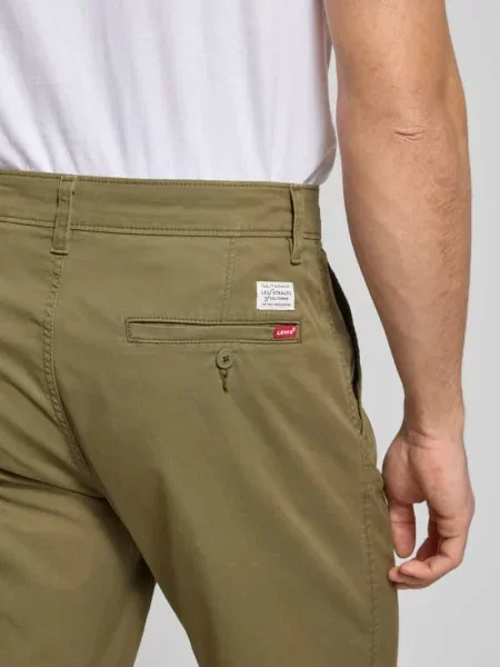 Chinosy o kroju regular fit z mieszanki bawełny Levi's