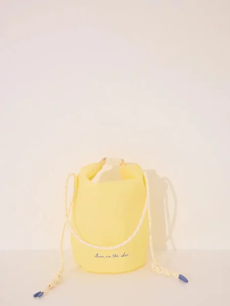 Козметична чанта women'secret жълто