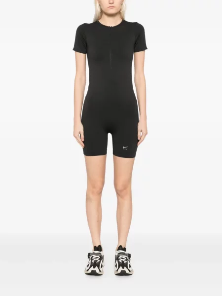 Skinny krótkie spodnie Nike czarne