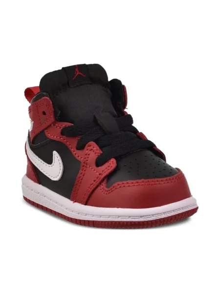 Sneakersy dziecięce Jordan czerwone