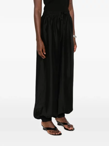 Pantaloni Gestuz negru