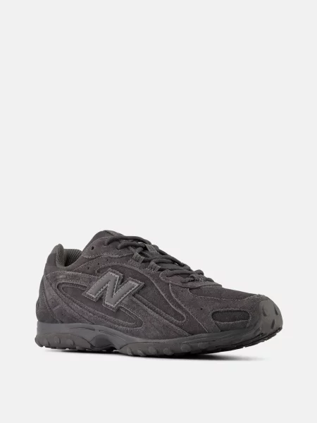 Замшевые кроссовки New Balance серые