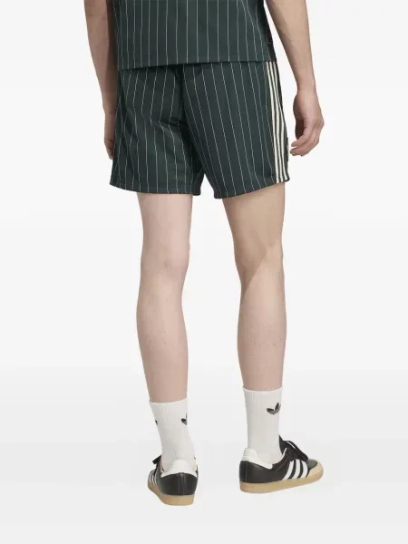 Pantaloni scurți Adidas cu șireturi din dantelă cu dungi maro