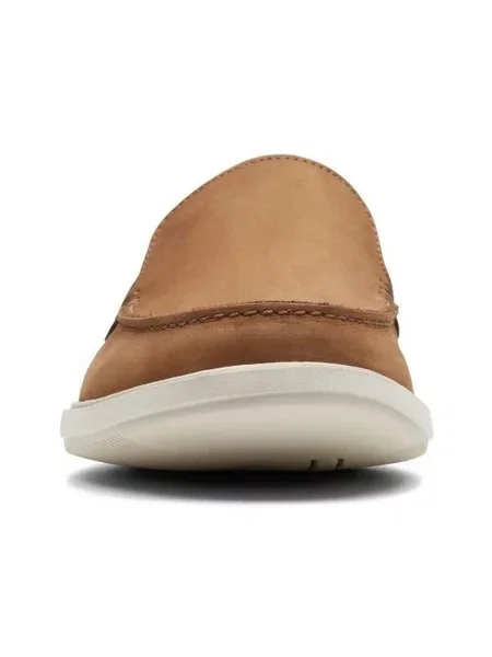 Pantofi Clarks bej