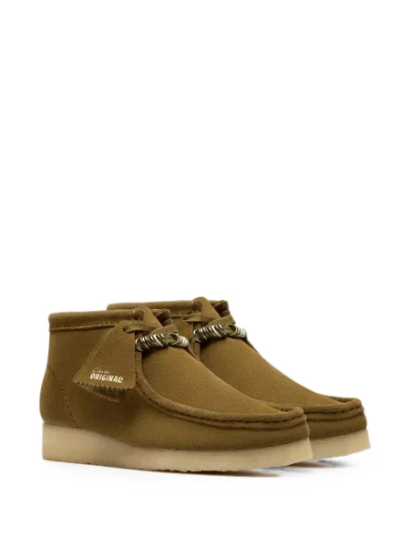 Szarvasbőr bakancs Clarks Originals barna