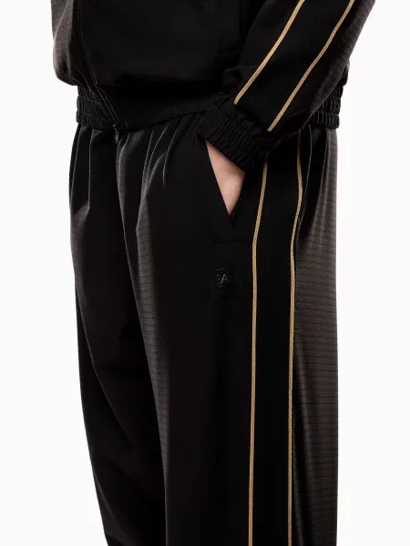 Спортивний костюм чорний