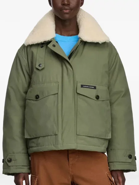 Gulerat geacă Canada Goose din piele de oaie verde