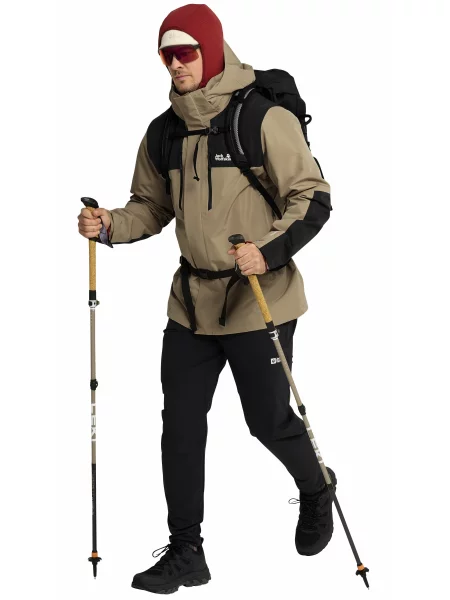 Ветровка Jack Wolfskin бежевая