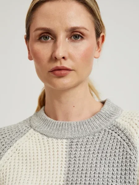 Pulover Moodo cu imprimeu geometric alb