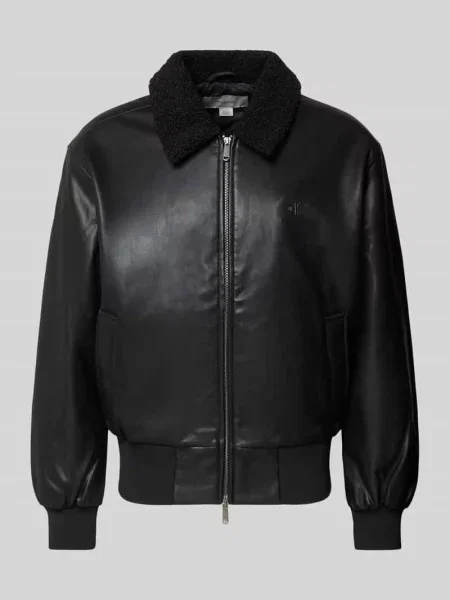 Krój regular fit Kurtka z skóropodobny z wykładany kołnierz Calvin Klein Jeans czarna