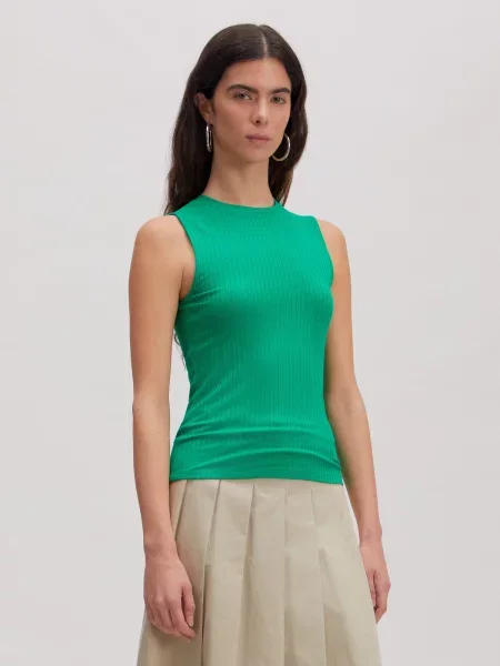 EDITED Top Naela' verde