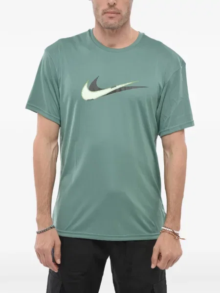 Scurt chiloți Nike cu imagine cu model floral negru