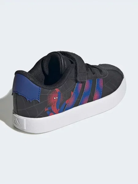 Детские кроссовки Adidas