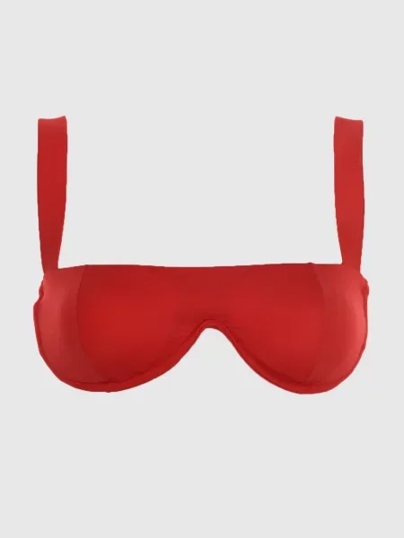 Топ Trendyol червено