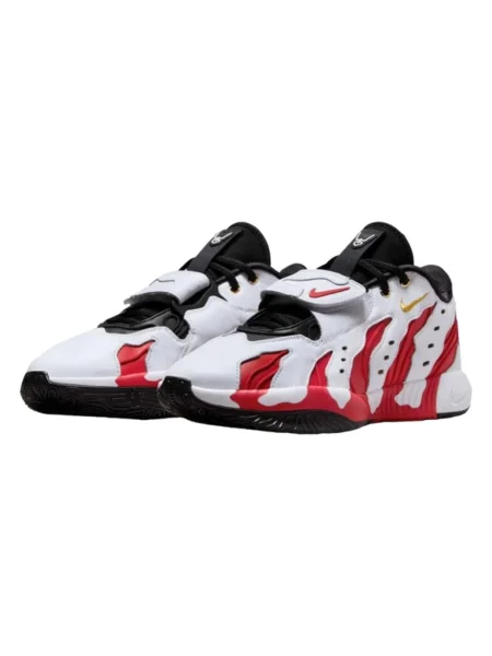 Pantofi Nike roșu