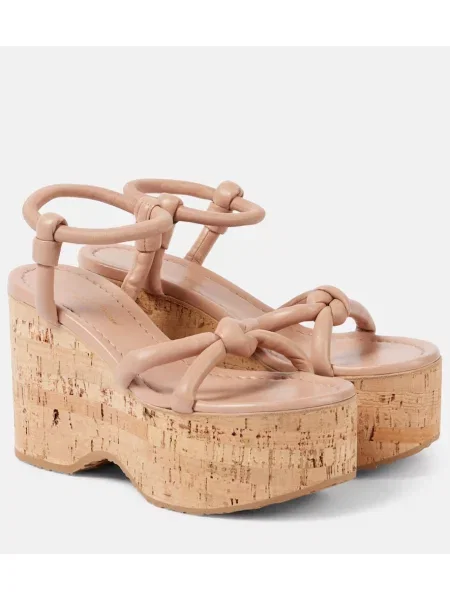Sandale Gianvito Rossi din piele cu pană roz